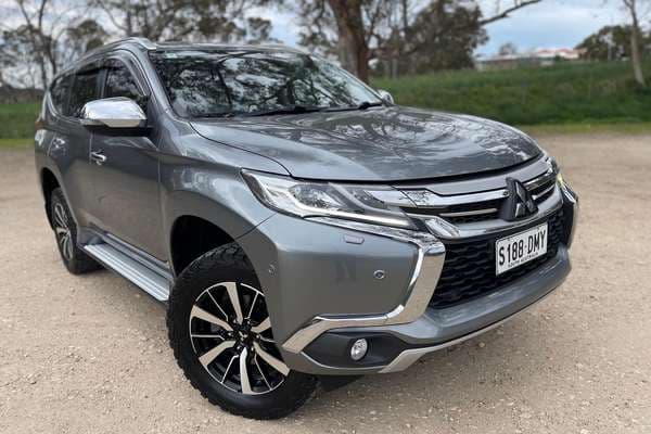 2017 Mitsubishi Pajero Sport